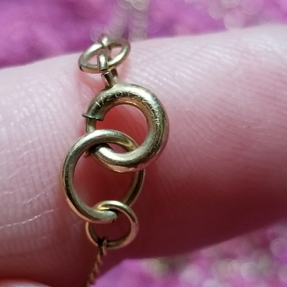 Relisted -Vintage 12k gold filled leaf necklace faux pearls - Picture 7 of 8